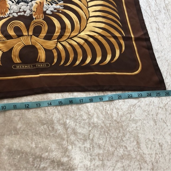 Authentic Hermes Silk Scarf 🧣 - Picture 6 of 7